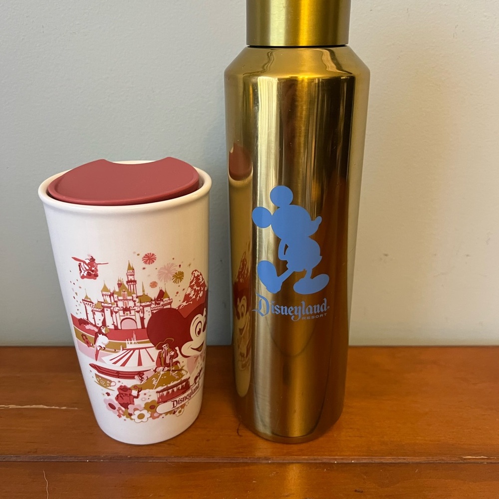 Disneyland Starbucks tumbler set